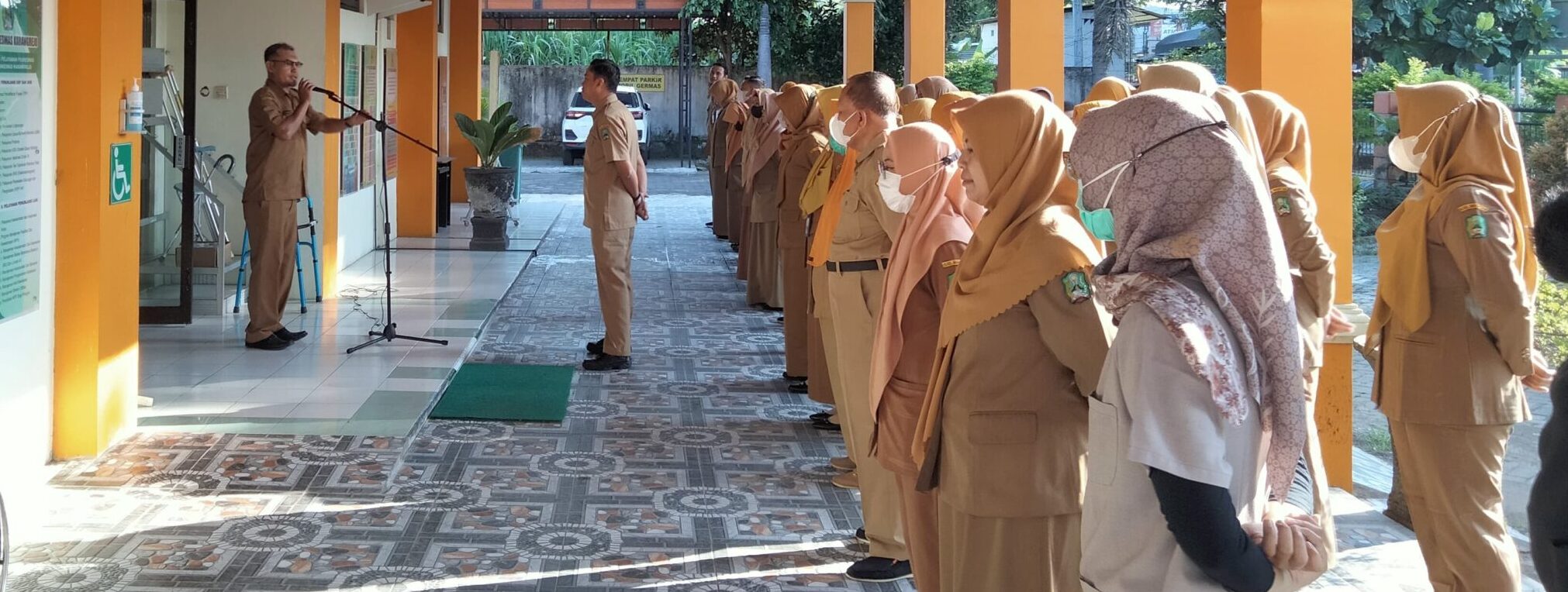 Foto Kegiatan Apel Pagi Puskesmas Karangrejo